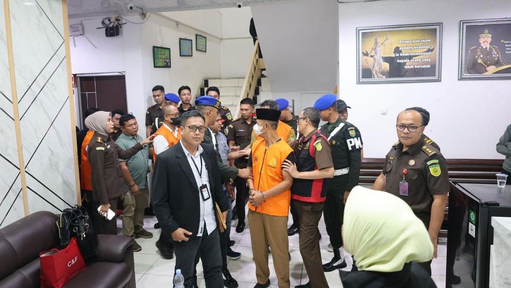Eks dan Bendahara DPRD Provinsi Bengkulu jadi tersangka perjalanan dinas fiktif